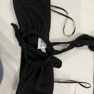 Black princess Polly cropped top size 4